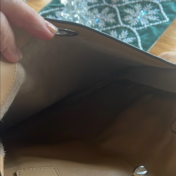 Banana Republic Tan Tote/shoulder Bag with Structured Shape and Smooth Material - Picture 4 of 6